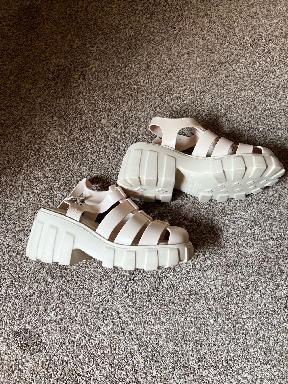 Melissa Megan Chunky Platform Sandal - Cream